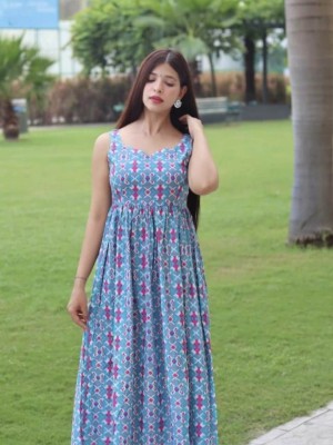 Pakhi Sleeveless Office Wear Printed Middi Gown Frock Style Kurti Dress for Women