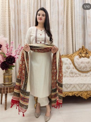 Sadiya Beige Solid Color Traditional Indian Straight Salwar Kameez Kurti Pant with Chanderi Printed Dupatta Set