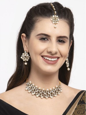 Kundan Choker Necklace Earring Mangtikka Combo Set Ethnic