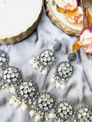 Six Rounds White Oxidized Choker Necklace Earring Jewellery Set