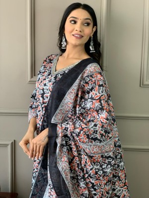 Black Floral Straight Kurti Pant Set Pakistani Cotton Salwar Kameez Suit
