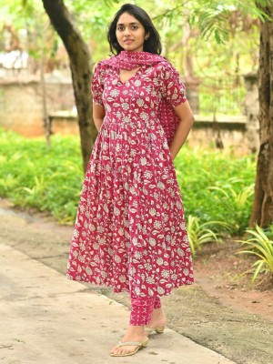 Rani Pink Cotton Floral Printed V-Neck Anarkali Kurti Pant Dupatta Set Readymade Salwar Kameez